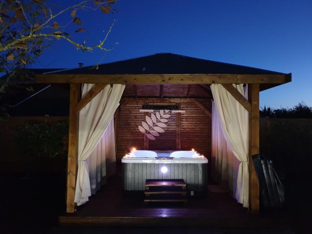 La Chaumiere Bed & Breakfast Saint-Martin-Saint-Firmin Luaran gambar